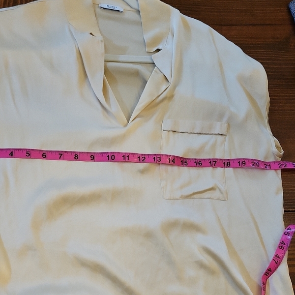 Peserico Italian Silk Blend Top Womens Sz XL Butter Yellow Blouse, Quiet Luxury - Picture 6 of 10